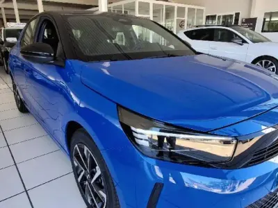 Nuevo Opel Corsa 101 CV (74 kW) 2026 Voltaik blue Utilitario