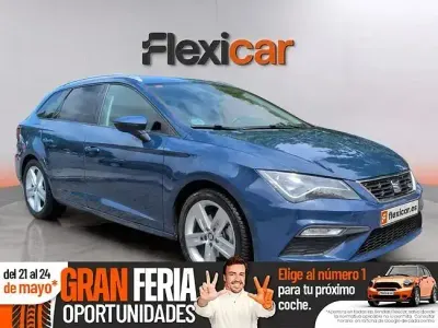 Usado Seat Leon FR 150 CV (110 kW) 2017 Azul
