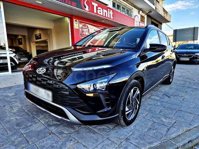 Usado Hyundai Bayon 100 CV (73 kW) 2021 Negro SUV