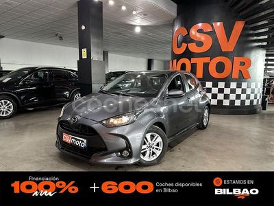 Gris / plata Usado 2023 Mazda 2 Center-Line Berlina | 16.450 € (Precio justo)