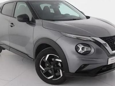 Skline grey (metalizado) Usado 2024 Nissan Juke N-Connecta SUV | 19.500 € (Precio justo)
