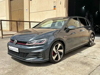 Usado VW Golf VII GTI 230 CV (169 kW) 2017 Gris / plata Berlina