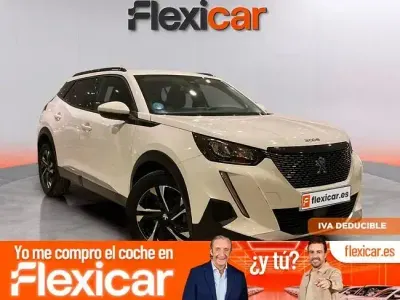 Usado Peugeot 2008 Allure 110 CV (80 kW) 2021 Blanco SUV