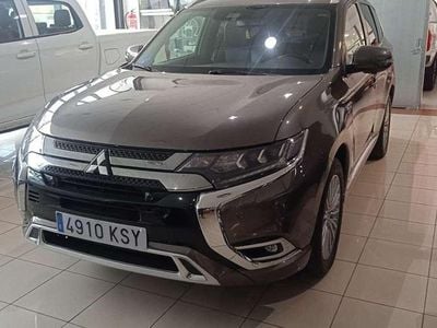 Marrón Usado 2019 Mitsubishi Outlander P-HEV SUV | 16.400 € (Buen precio)