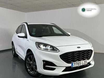 Usado Ford Kuga Titanium 149 CV (109 kW) 2022 Blanco SUV