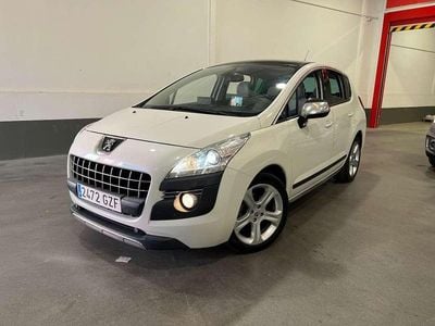Blanco Usado 2010 Peugeot 3008 Premium Monovolumen | 6899 € (Un poco caro)
