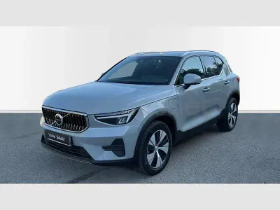 Usado Volvo XC40 Core 211 CV (155 kW) 2023 Gris / plata SUV