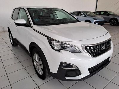 Usado Peugeot 3008 Active 130 CV (95 kW) 2017 Blanco SUV
