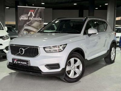 Usado Volvo XC40 Momentum 129 CV (94 kW) 2021 Gris SUV