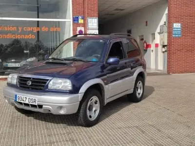 Usado Suzuki Grand Vitara 110 CV (80 kW) 2005 Azul SUV