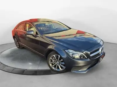 Usado Mercedes A200 Luxury 333 CV (244 kW) 2016 Gris Berlina