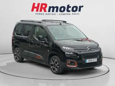 Usado Citroën Berlingo Shine 100 CV (73 kW) 2019 Negro Monovolumen
