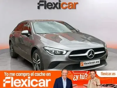 Usado Mercedes CLA250e Shooting Brake 218 CV (160 kW) 2021 Gris Familiar
