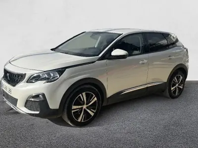 Usado Peugeot 3008 Allure 130 CV (95 kW) 2019 SUV