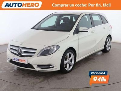 Blanco Usado 2014 Mercedes B180 Monovolumen | 13.699 € (Buen precio)