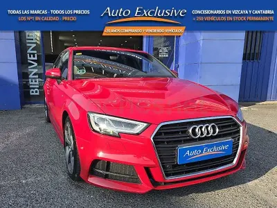 Usado Audi A3 Comfort 116 CV (85 kW) 2018 Rojo Berlina