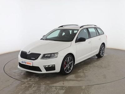 Usado Skoda Octavia RS 185 CV (136 kW) 2014 Blanco Utilitario