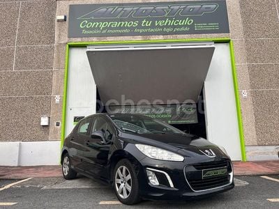 Usado Peugeot 308 Active 112 CV (82 kW) 2012 Negro Berlina