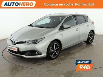 Usado Toyota Auris Hybrid Edition 136 CV (100 kW) 2017 Gris Utilitario