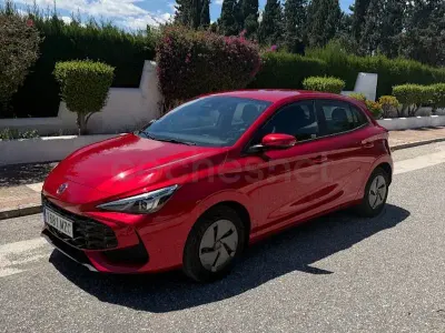 Occasion MG MG3 Comfort 195 PK (143 kW) 2025 Rood Hatchback