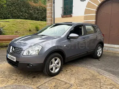 Usado Nissan Qashqai Acenta 140 CV (102 kW) 2008 Gris / plata SUV