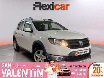 Usado Dacia Sandero Stepway 90 CV (66 kW) 2016 Blanco