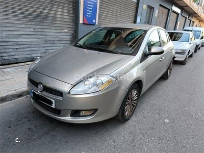 Beige Usado 2008 Fiat Bravo Dynamic Utilitario | 1600 €