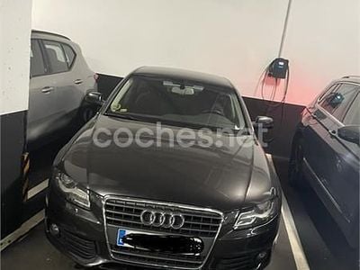 Usado Audi A4 143 CV (105 kW) 2011 Gris / plata Berlina