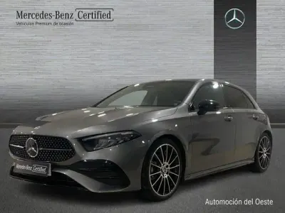 Usado Mercedes A180 136 CV (100 kW) 2025 Gris montaña