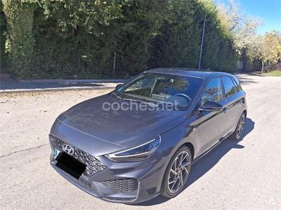 Gris / plata Usado 2023 Hyundai i30 N Line Berlina | 23.600 € (Un poco caro)