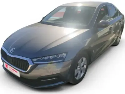 Usado Skoda Octavia Ambition 150 CV (110 kW) 2022 Gris