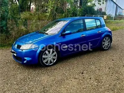 Usado Renault Mégane 225 CV (165 kW) 2004 Azul Berlina