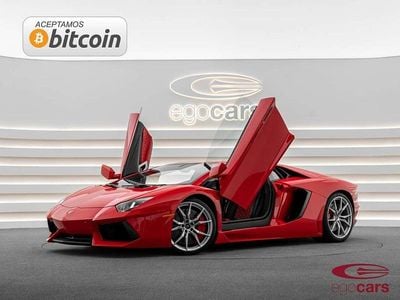 Usado Lamborghini Aventador 700 CV (514 kW) 2015 Rojo Coupe