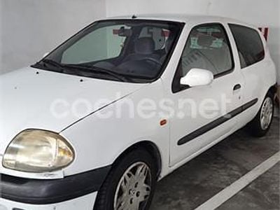 Blanco Usado 1999 Renault Clio II Berlina | 700 € (Precio justo)