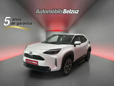Usado Toyota Yaris Active 116 CV (85 kW) 2024 Utilitario