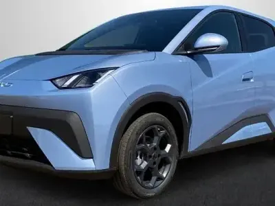 Usado BYD Dolphin Surf Comfort 114 kW (156 CV) 2025 Azul claro Utilitario
