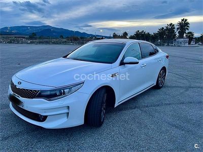 Usado Kia Optima 141 CV (103 kW) 2016 Blanco Berlina