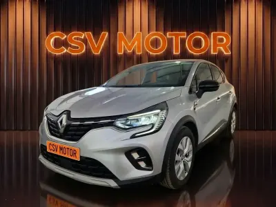 Usado Renault Captur Intens 160 CV (117 kW) 2021 Gris SUV