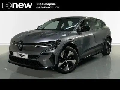 Usado Renault Megane E-Tech Equilibre 95 kW (130 CV) 2023 Blanco Berlina