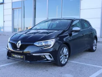 Usado Renault Mégane GT Line GT-Line 132 CV (97 kW) 2017 Negro Berlina