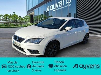 Usado Seat Leon Style 130 CV (95 kW) 2019 Blanco Berlina