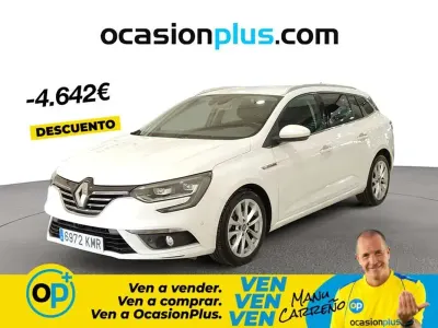 Usado Renault Mégane GrandTour Zen 131 CV (96 kW) 2018 Blanco Familiar