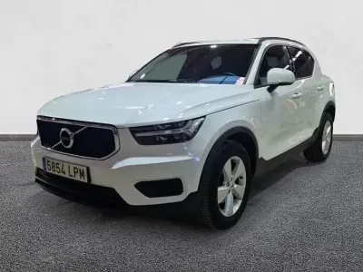 Usado Volvo XC40 Momentum 129 HP (94 kW) 2021 SUV