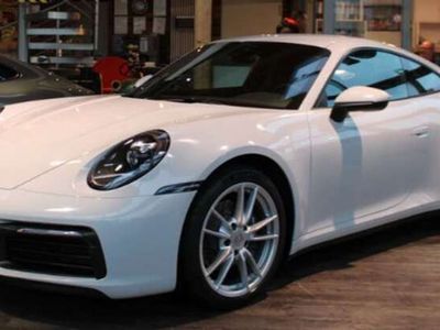 Porsche 911 Carrera