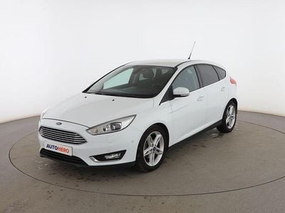 Usado Ford Focus Titanium 120 CV (88 kW) 2015 Blanco Utilitario
