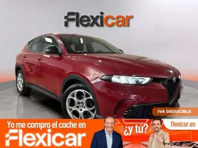 Usado Alfa Romeo Tonale Sprint 131 CV (96 kW) 2023 Burdeos SUV