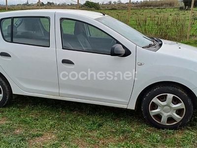 Blanco Usado 2015 Dacia Sandero Ambiance Berlina | 6500 € (Precio justo)