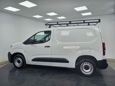 Usado Peugeot Partner S 101 CV (74 kW) 2020 Blanco Monovolumen