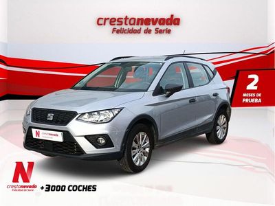 Usado Seat Arona Reference 90 CV (66 kW) 2020 Gris SUV