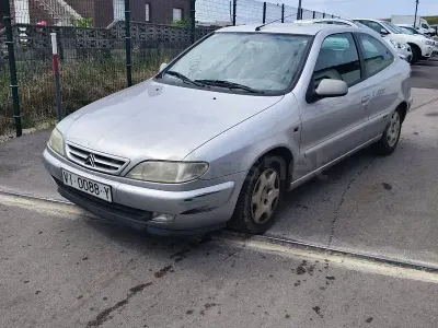 Usado Citroën Xsara VTR Sport 71 CV (52 kW) 2000 Gris / plata Coupe